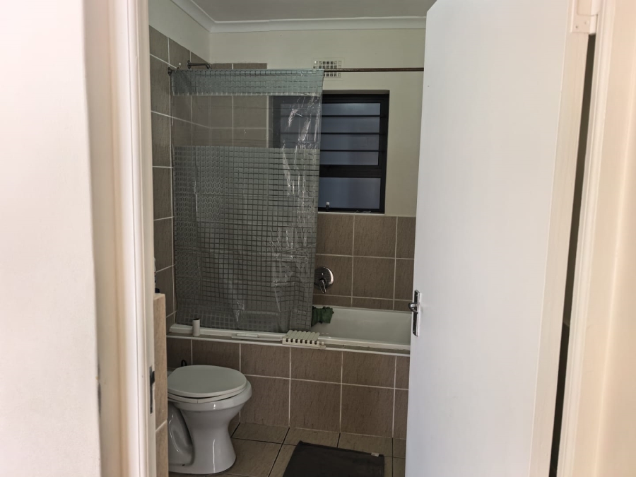 2 Bedroom Property for Sale in Parklands East Western Cape